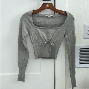 Gray Long Sleeve Knit Top